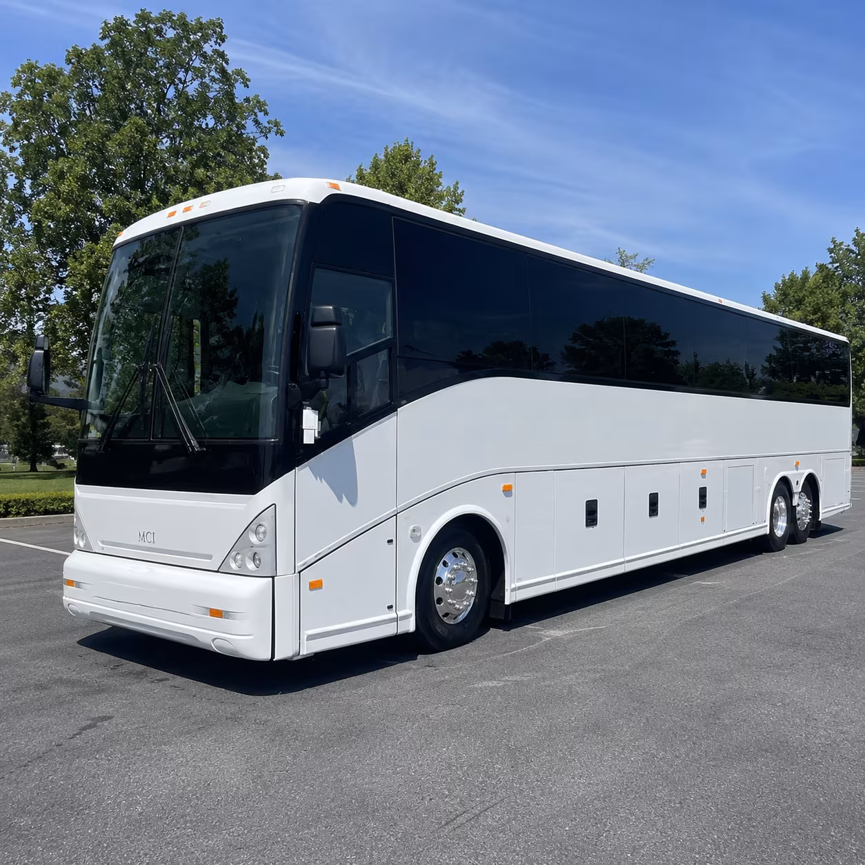 madison airport shuttle bus rentals for private groups