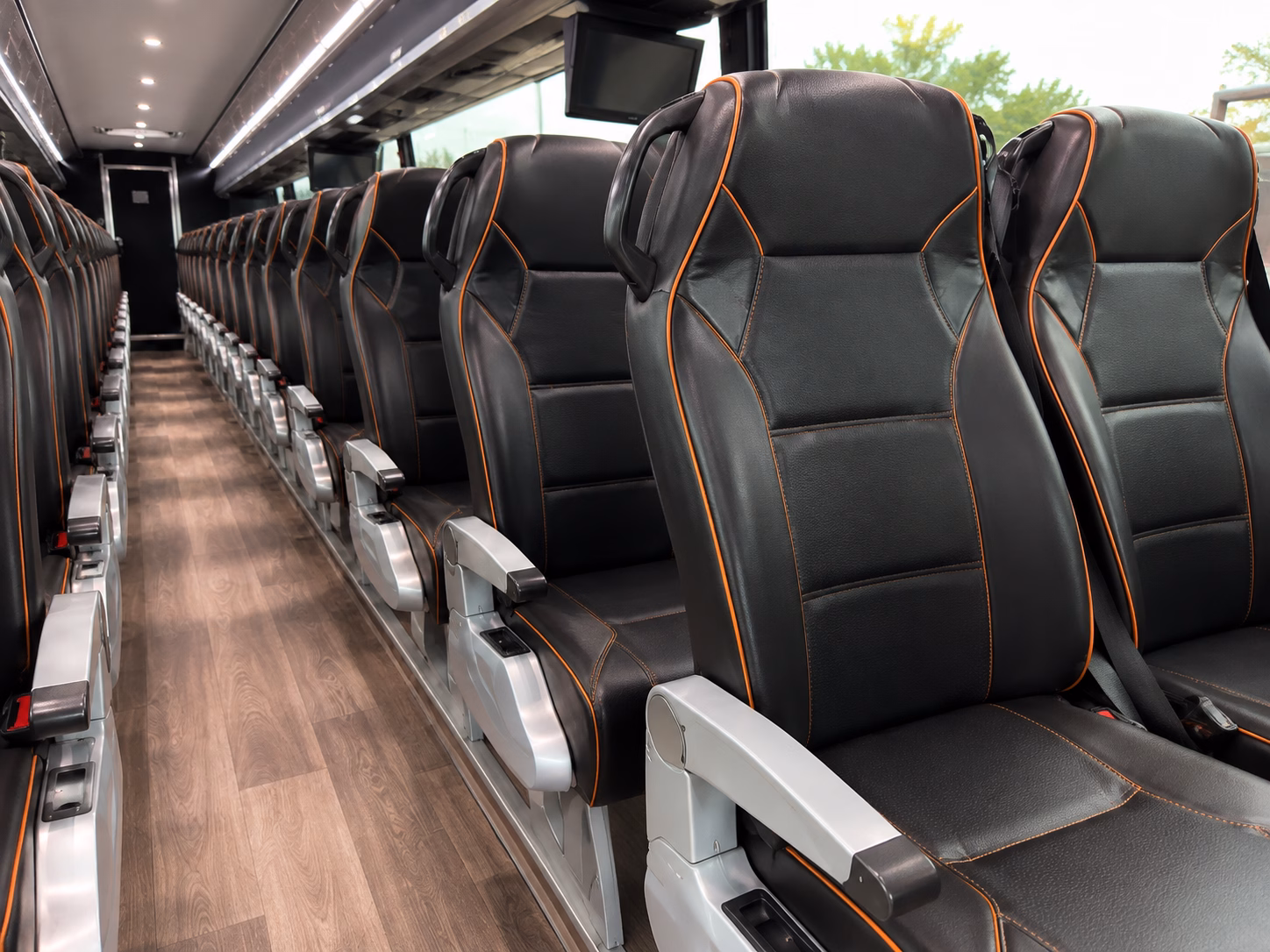 shuttle services for airline crews and airport staff in madison